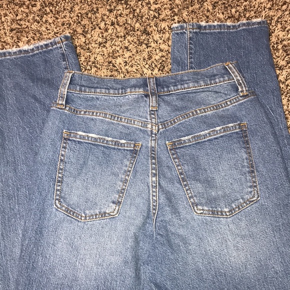 🐠Universal Thread High Rise 90’s Straight Classic Blue Women's Jeans Sz 0 | NWOT - Picture 5 of 8